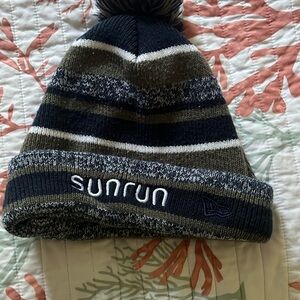 New Era SUNRUN Winter Beanie